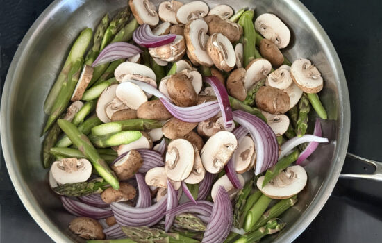 Quick Asparagus and Vegetable Sauté