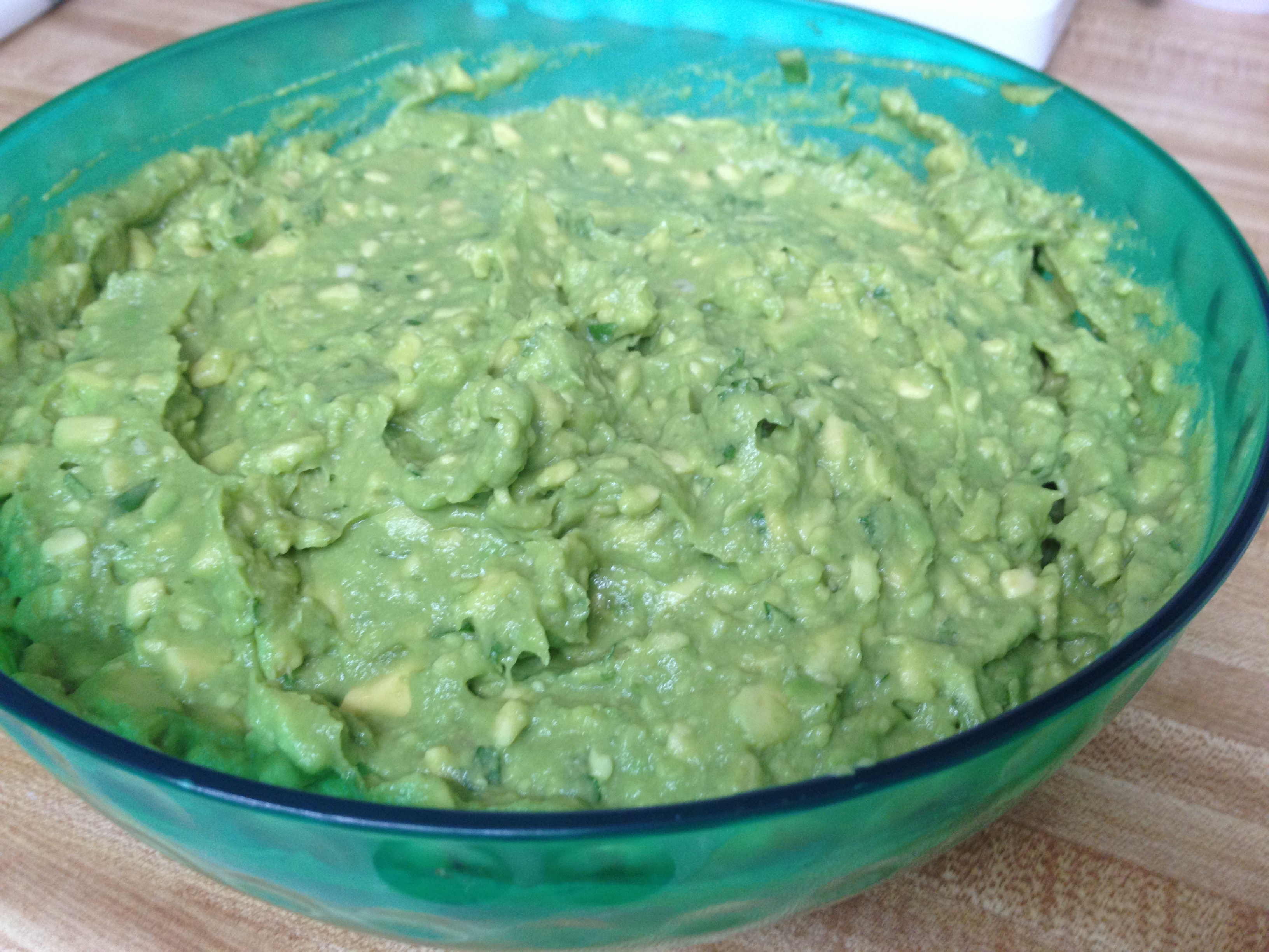 Fresh and Simple Guacamole