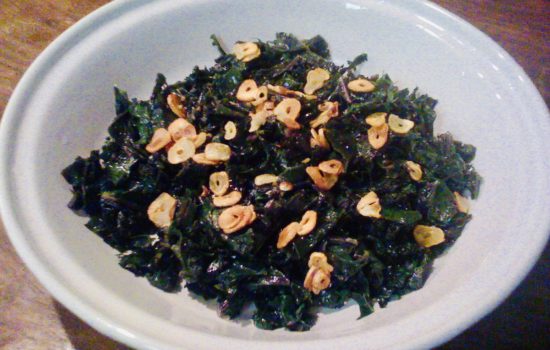 Kale with Garlic Crunchies