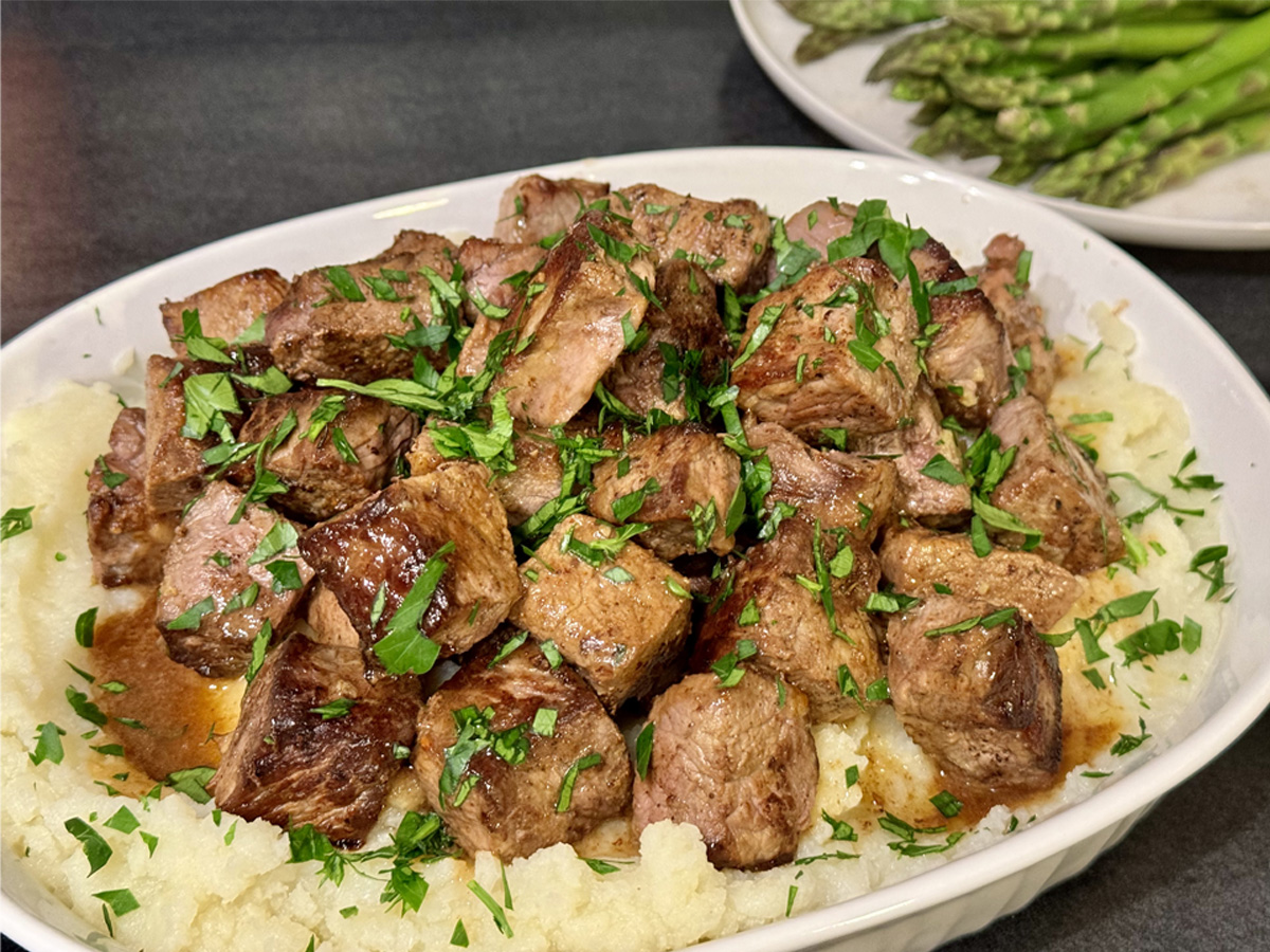 Perfectly Seared Brown-Butter Steak Bites