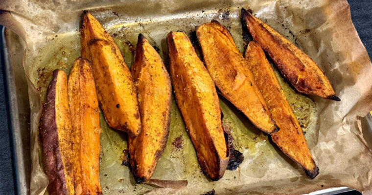 Roasted Curry Sweet Potato Wedges