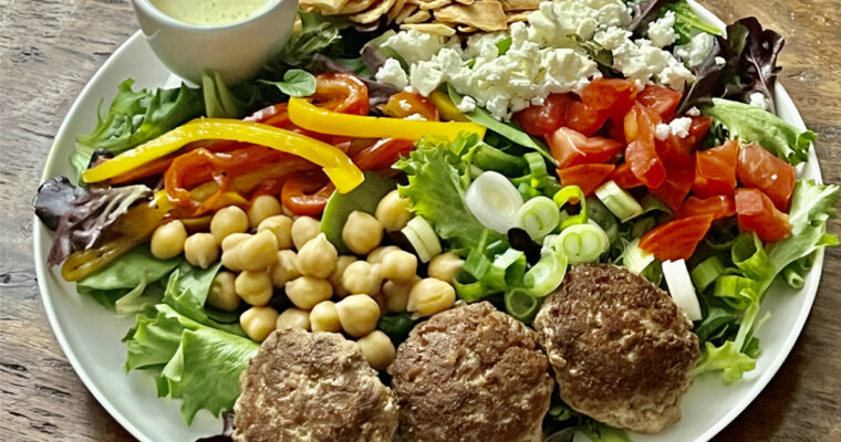How to Make the Best Dinner Salads