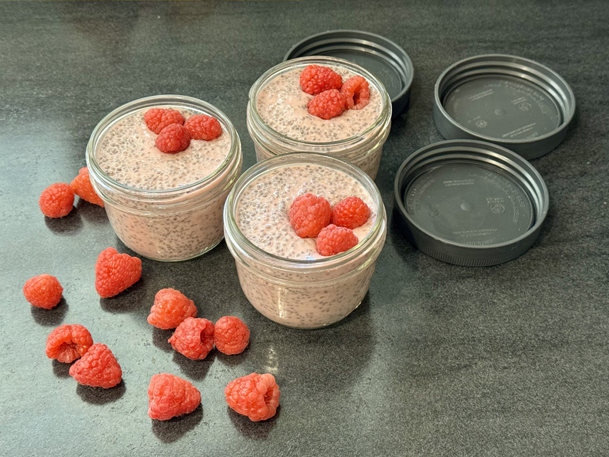Simple Raspberry Chia Pudding Cups