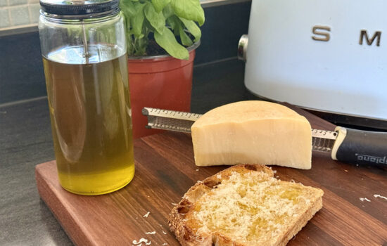 Simple Basil-Infusion with Warm Olive Oil